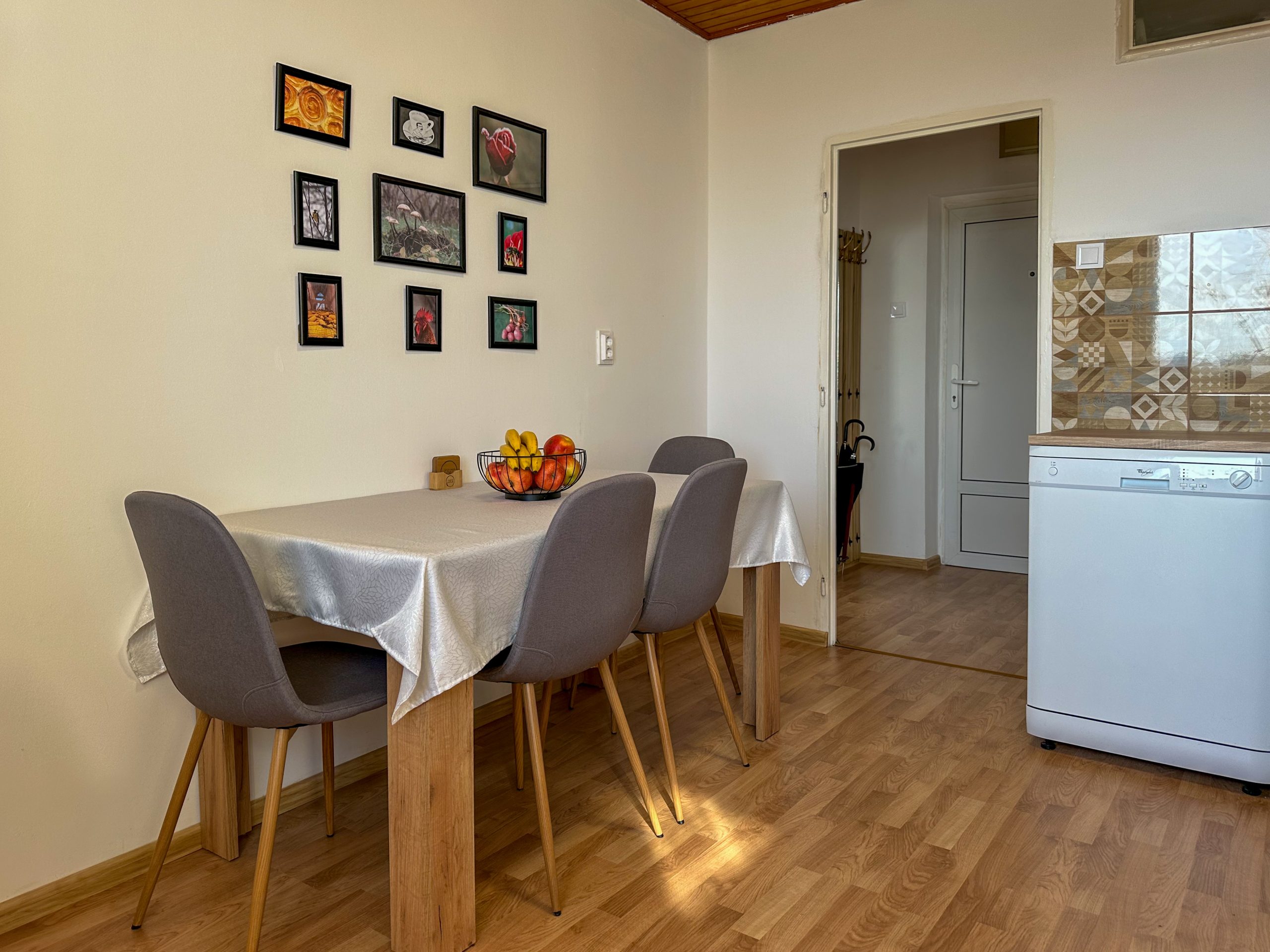 Apartman Lola